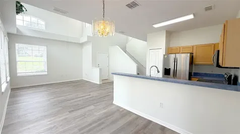 203 Madison Circle Davenport FL 33896