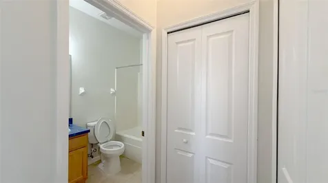 203 Madison Circle Davenport FL 33896