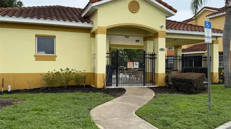 203 Madison Circle Davenport FL 33896