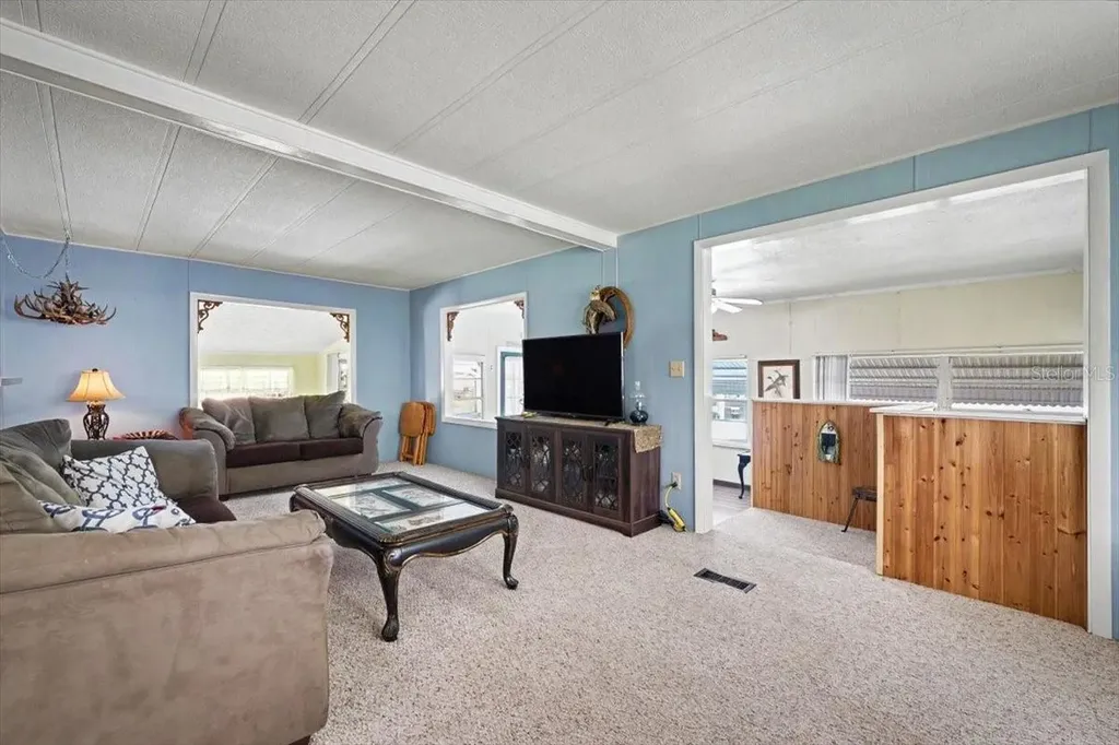 104 Edgewater Road Satsuma FL 32189