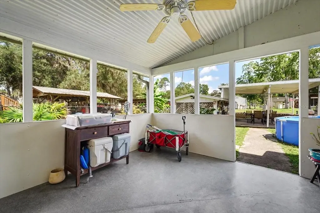 104 Edgewater Road Satsuma FL 32189