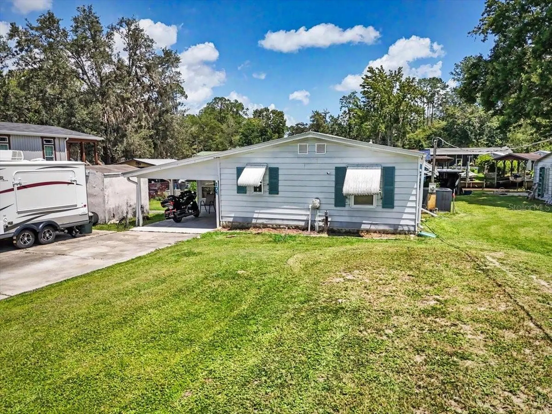 104 Edgewater Road Satsuma FL 32189