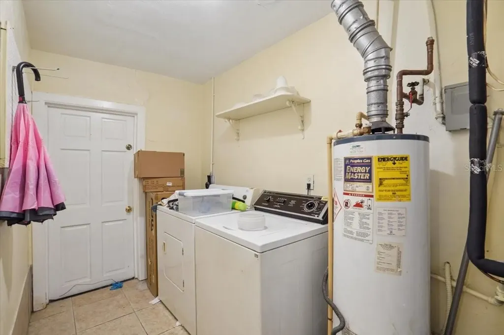 526 12th Avenue S St Petersburg FL 33701