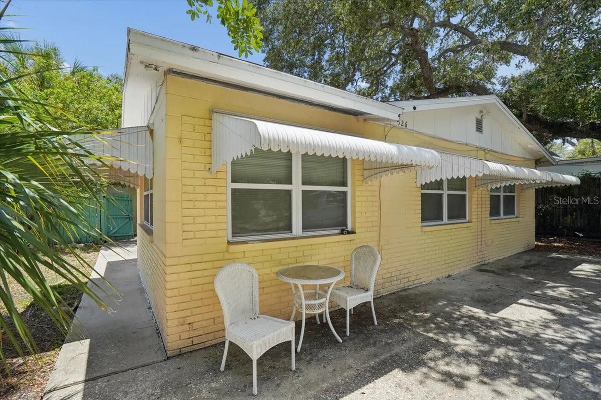526 12th Avenue S St Petersburg FL 33701
