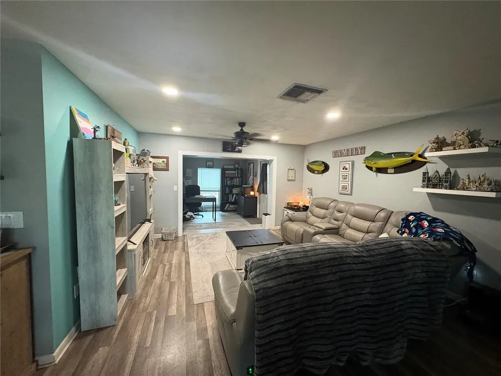 9216 N Abbot Drive Citrus Springs FL 34434