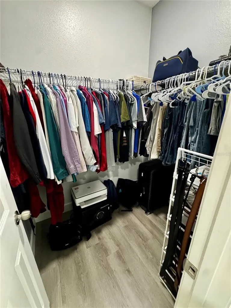 32831 Forest Avenue Leesburg FL 34788