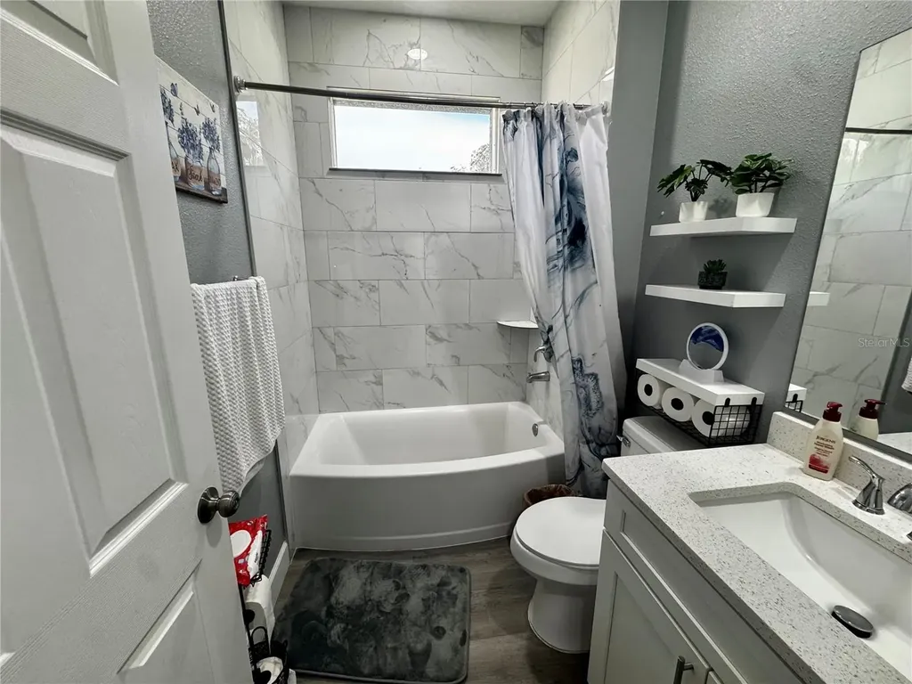 32831 Forest Avenue Leesburg FL 34788
