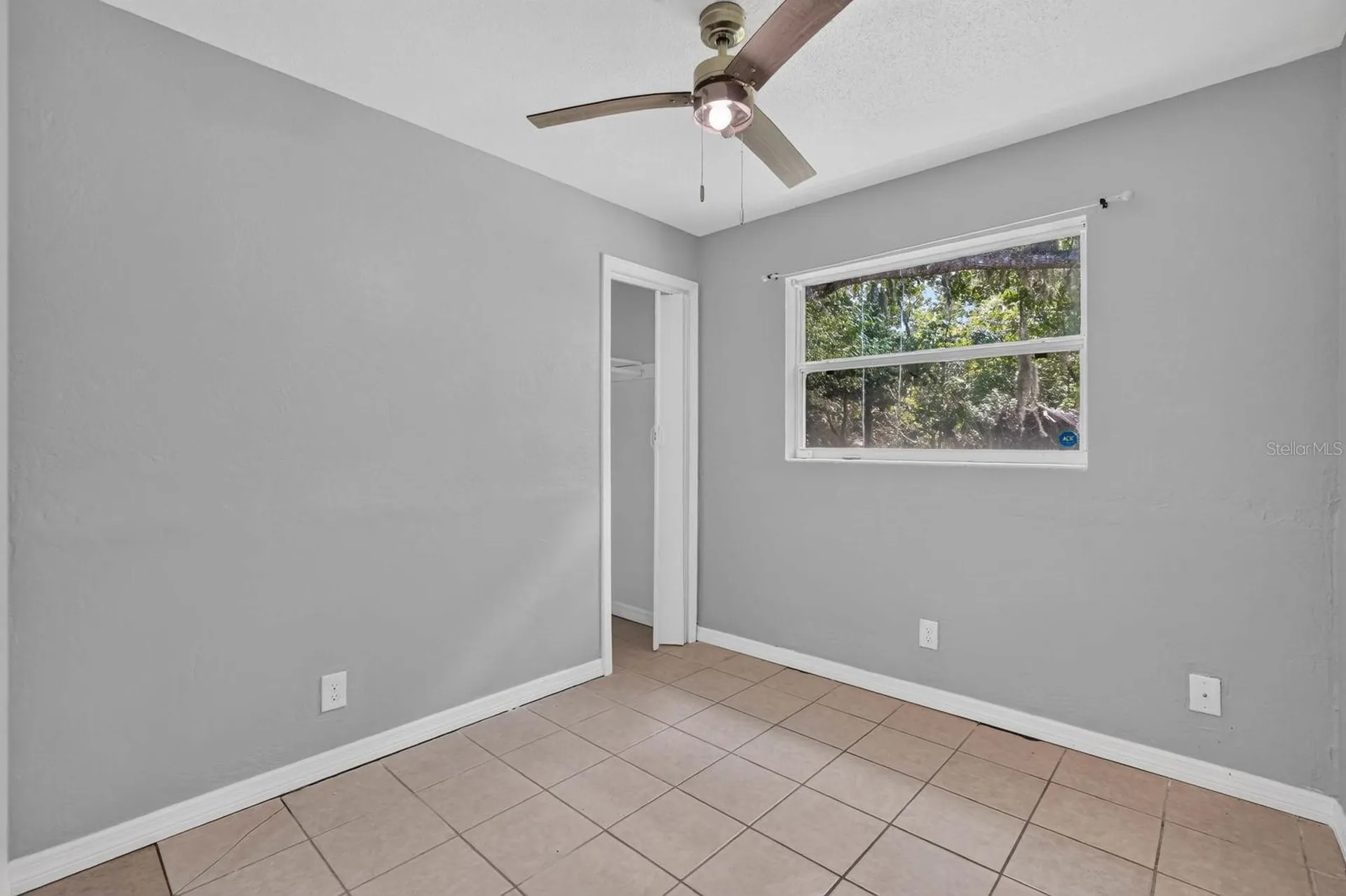 736 S Caroline Street Daytona Beach FL 32114