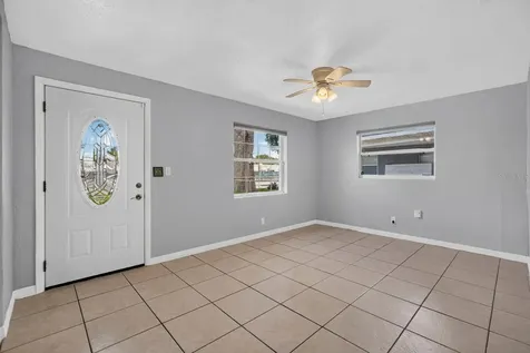 736 S Caroline Street Daytona Beach FL 32114