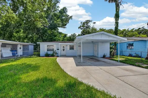 736 S Caroline Street Daytona Beach FL 32114
