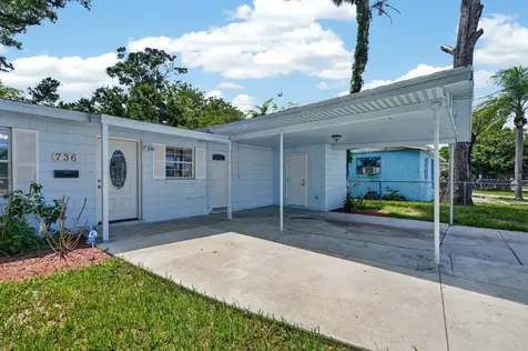 736 S Caroline Street Daytona Beach FL 32114