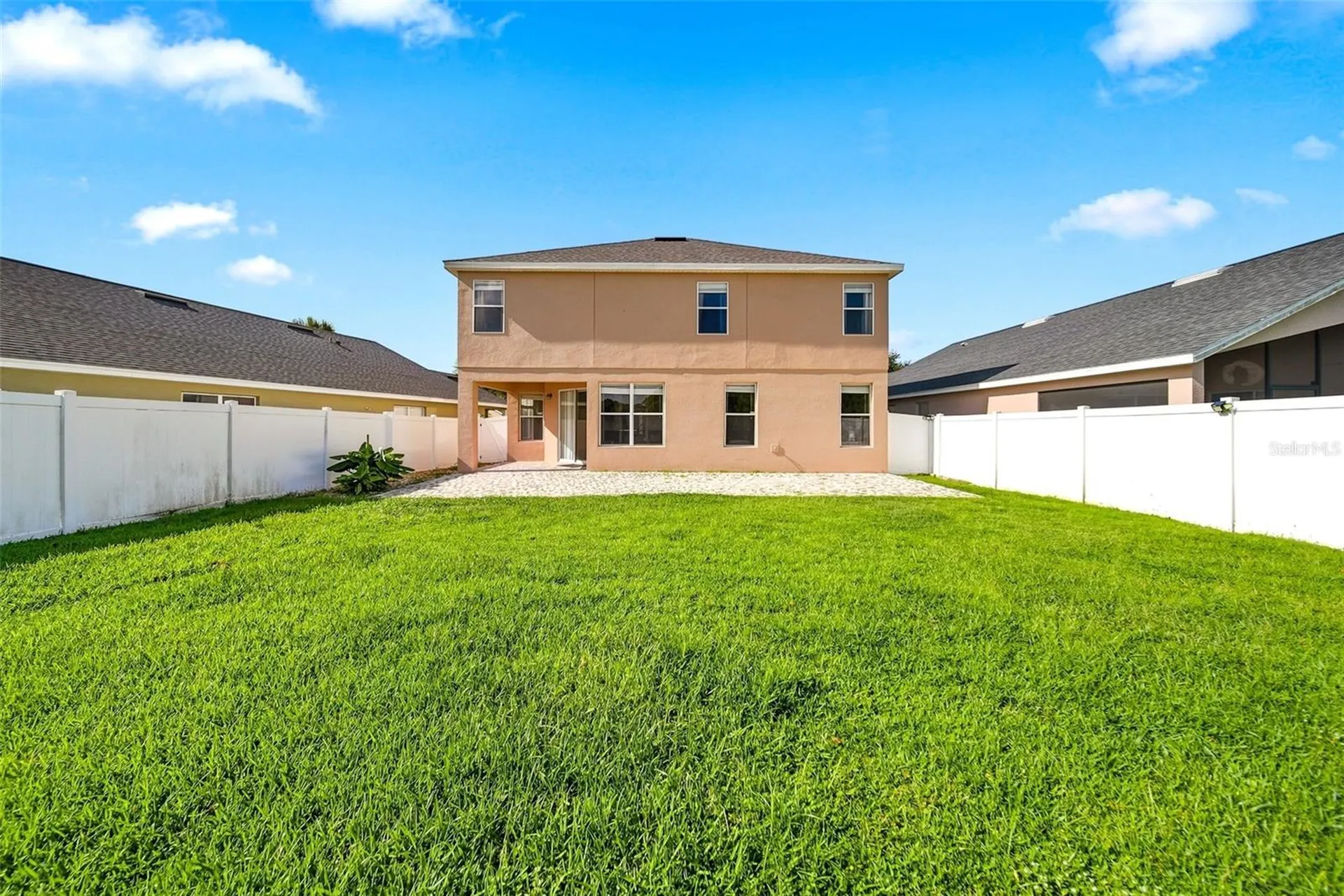 2391 Sabastian Street Mount Dora FL 32757