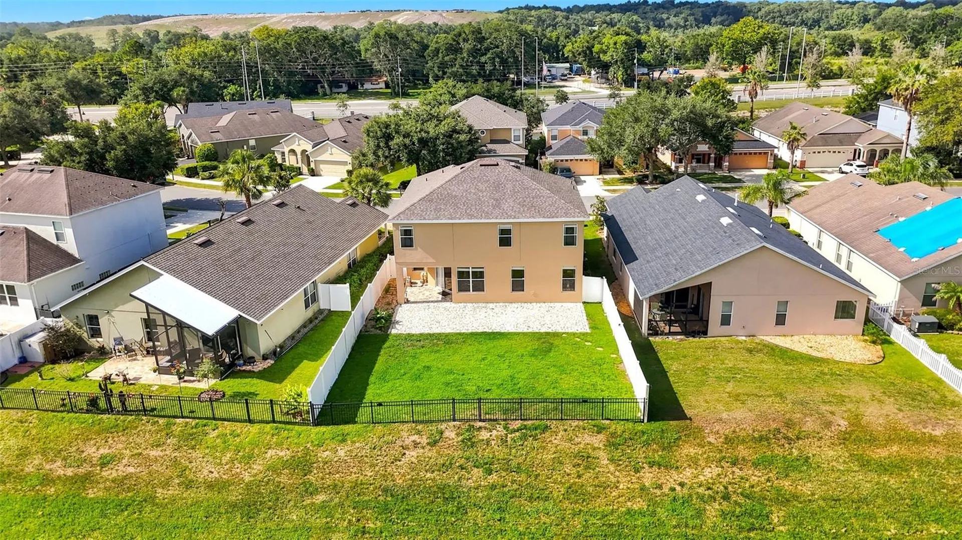 2391 Sabastian Street Mount Dora FL 32757