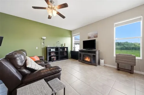 2391 Sabastian Street Mount Dora FL 32757