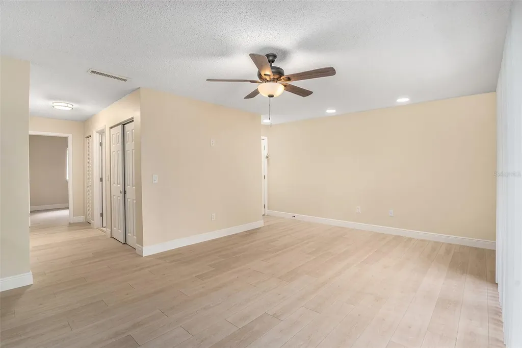 3822 Cortez Drive Tampa FL 33614