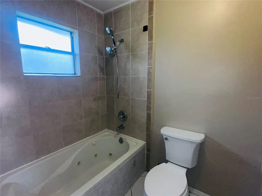 12123 Agana Street Orlando FL 32837