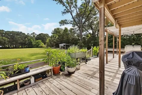 1379 Taylor Road W Deland FL 32720