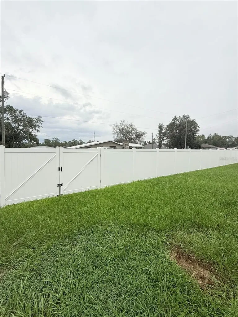 8797 SE 161st Place Summerfield FL 34491