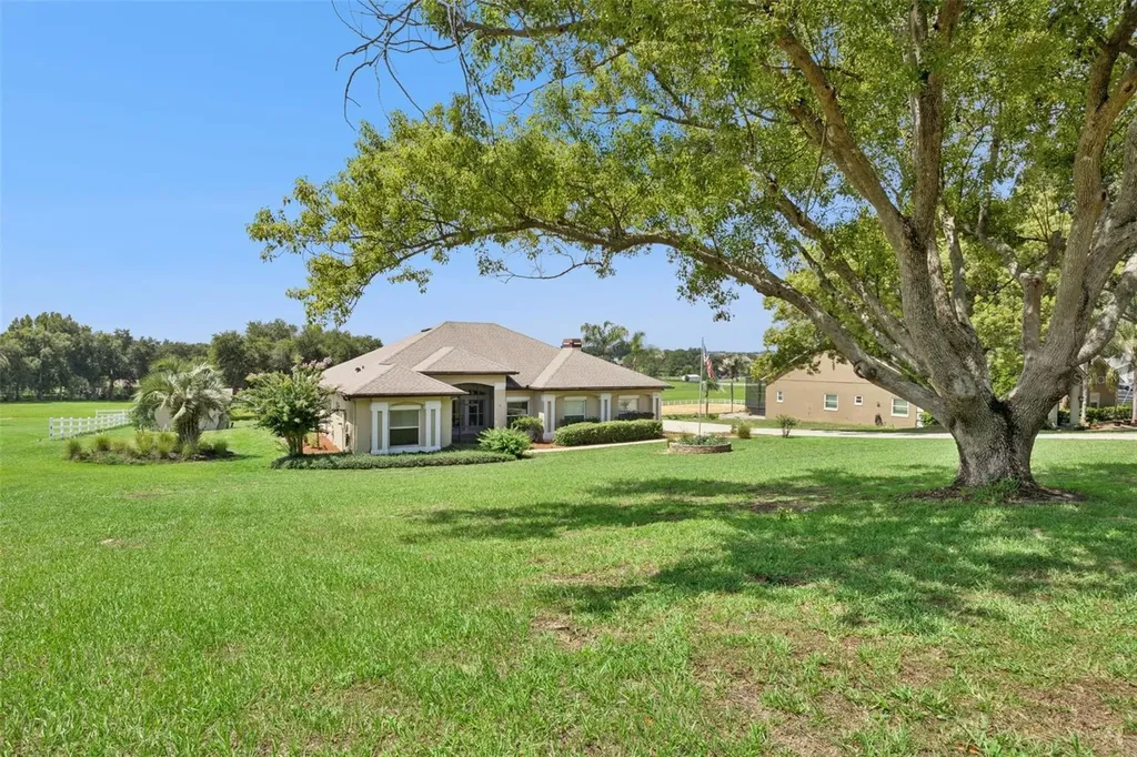 15734 Thoroughbred Lane Montverde FL 34756