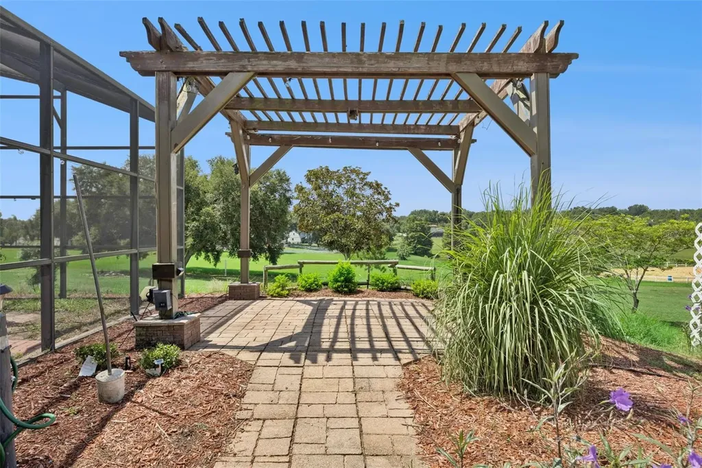 15734 Thoroughbred Lane Montverde FL 34756