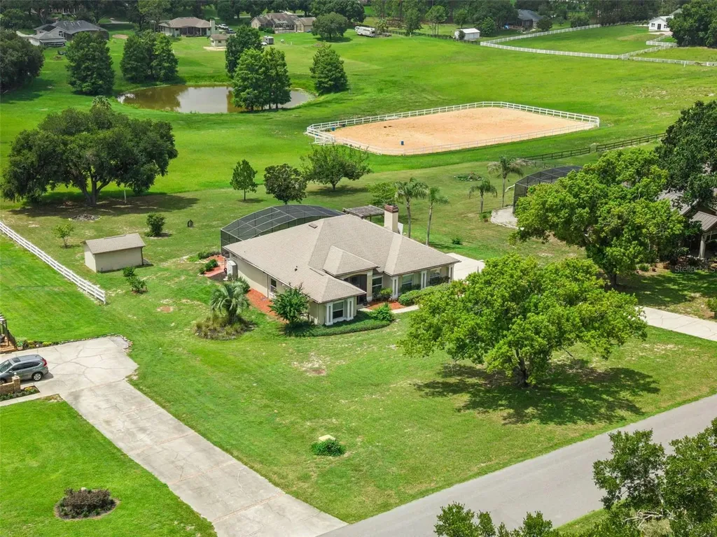 15734 Thoroughbred Lane Montverde FL 34756