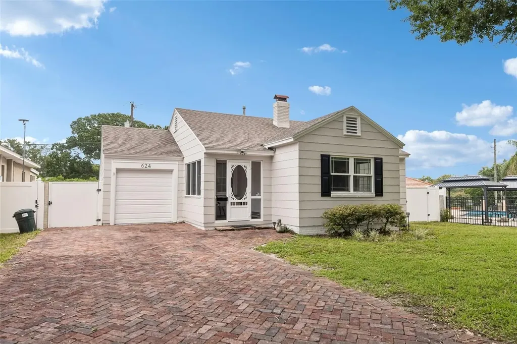 624 Kerneywood Street Lakeland FL 33803