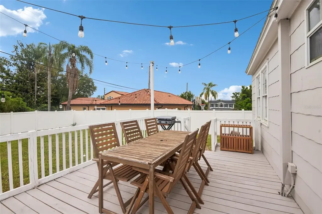624 Kerneywood Street Lakeland FL 33803