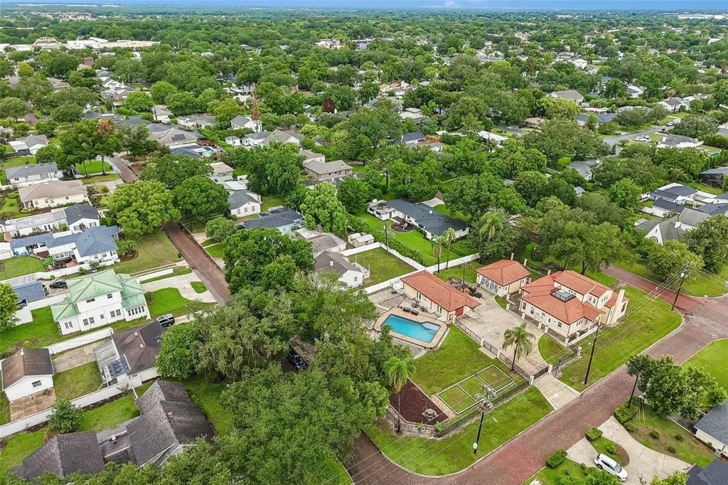 624 Kerneywood Street Lakeland FL 33803