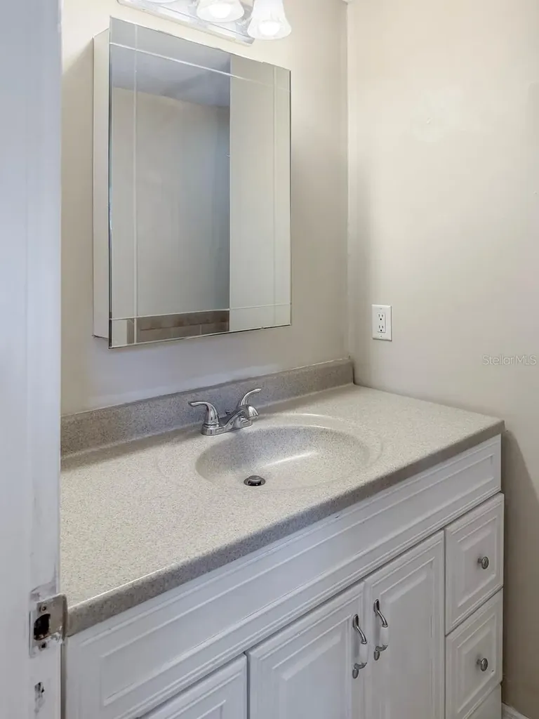 470 Forest Avenue Brooksville FL 34601