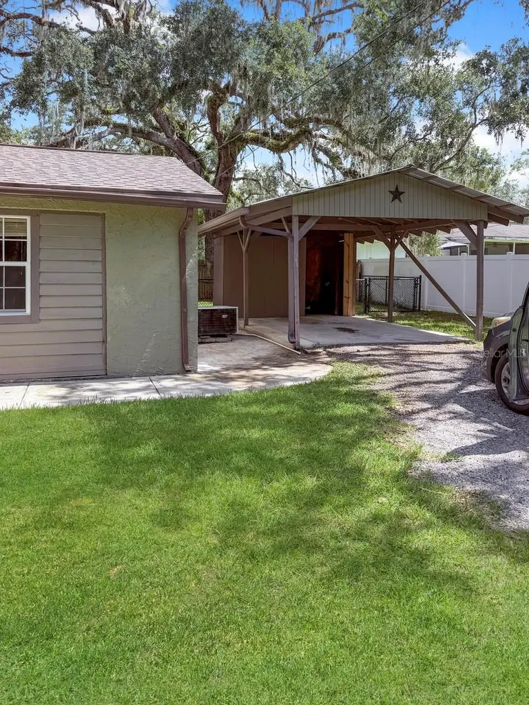 470 Forest Avenue Brooksville FL 34601