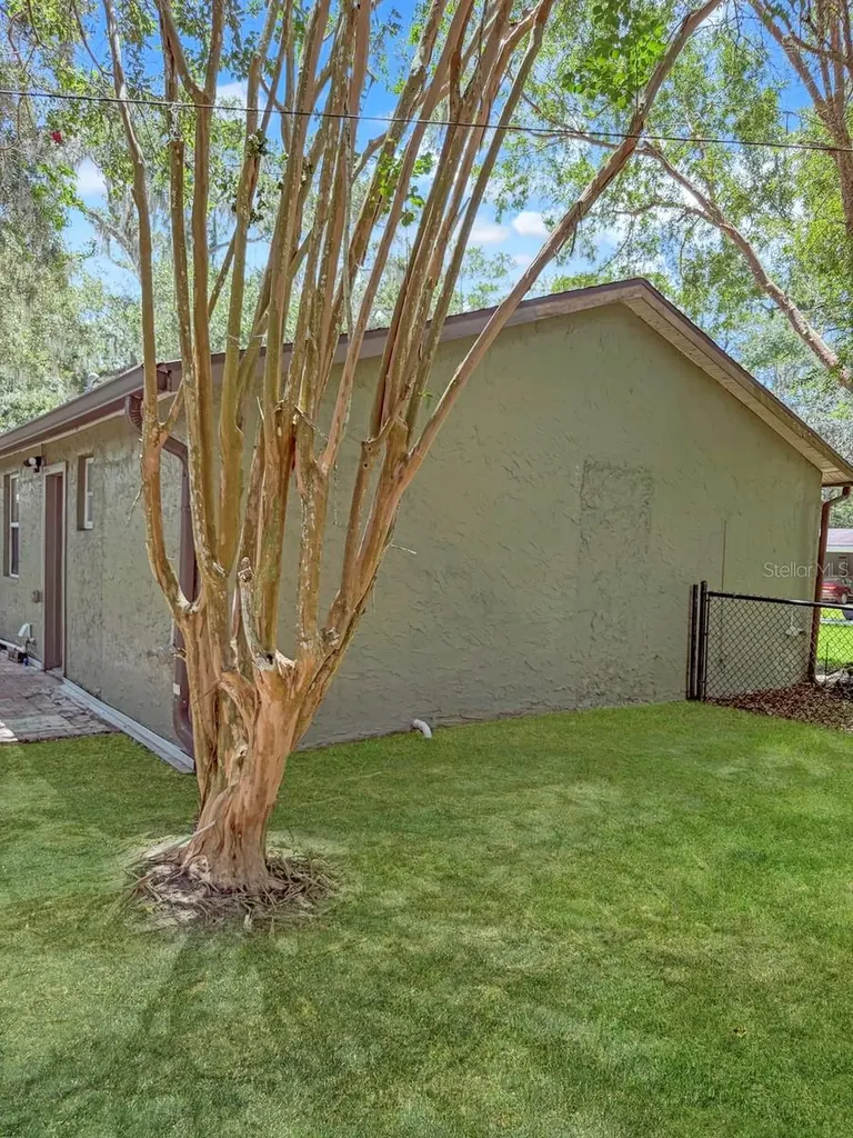 470 Forest Avenue Brooksville FL 34601