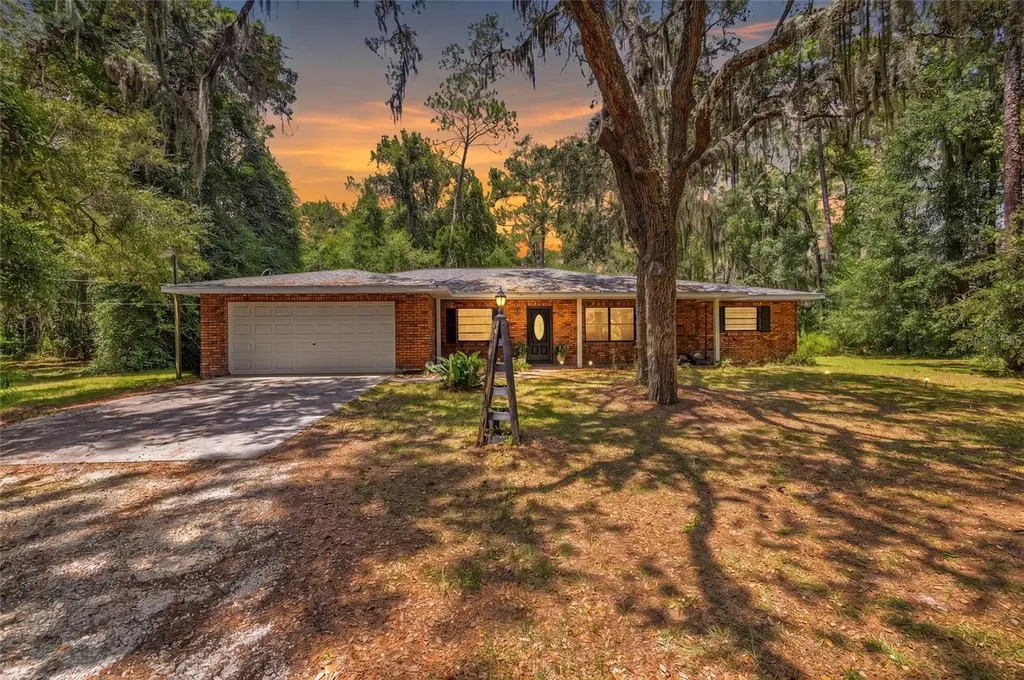 9661 W Deepwoods Drive Crystal River FL 34428