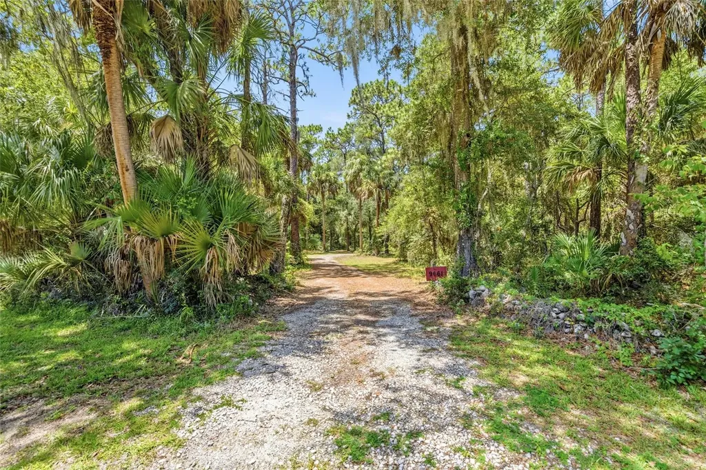 9661 W Deepwoods Drive Crystal River FL 34428