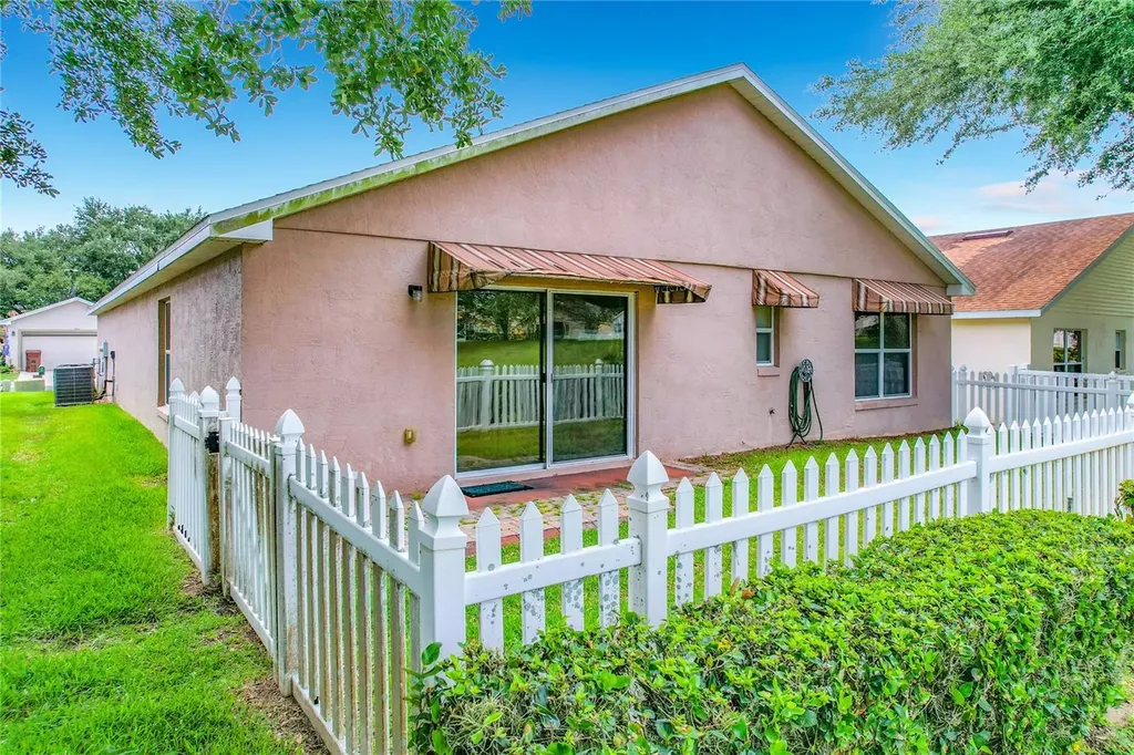 4178 Cannes Avenue Lake Wales FL 33859