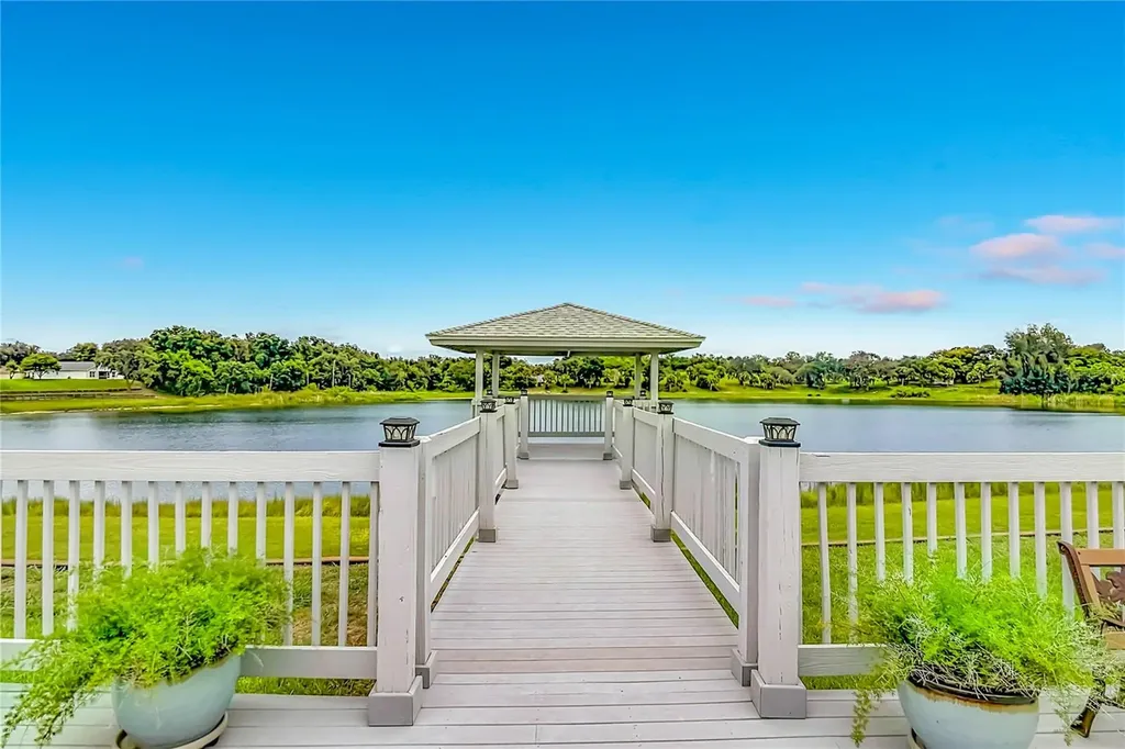 4178 Cannes Avenue Lake Wales FL 33859