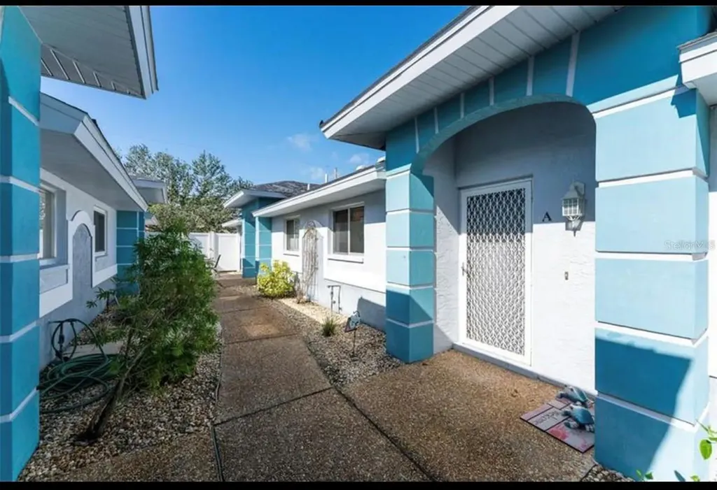 6527 Hamlet Drive Englewood FL 34224