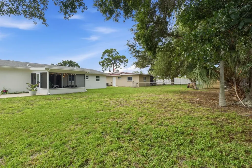 2048 Jefferson Avenue Dunedin FL 34698