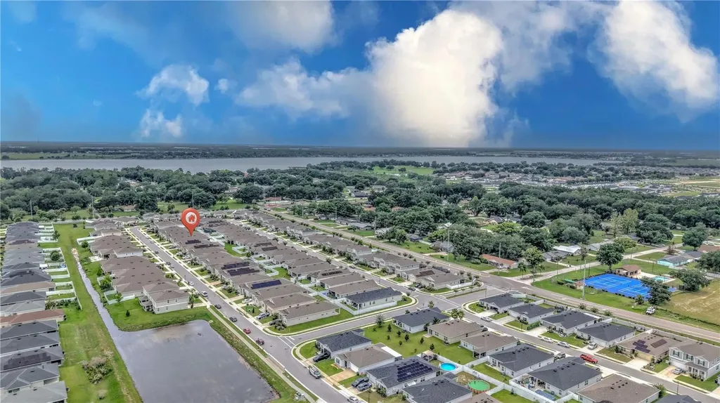 1228 Mattie Pointe Boulevard Auburndale FL 33823