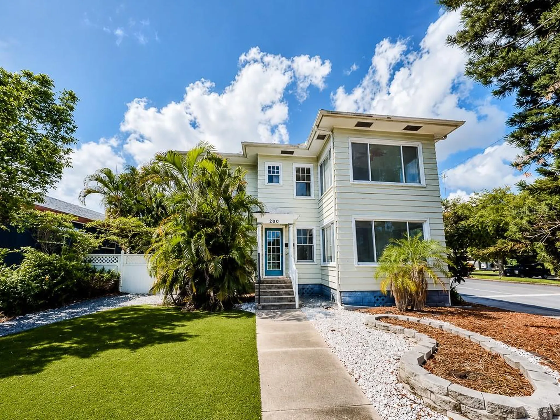 400 20th Street N St Petersburg FL 33713