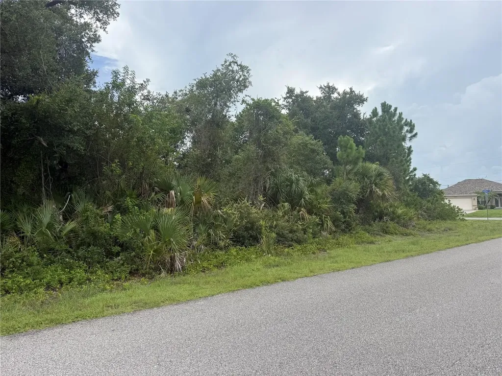 Pomona Avenue North Port FL 34288
