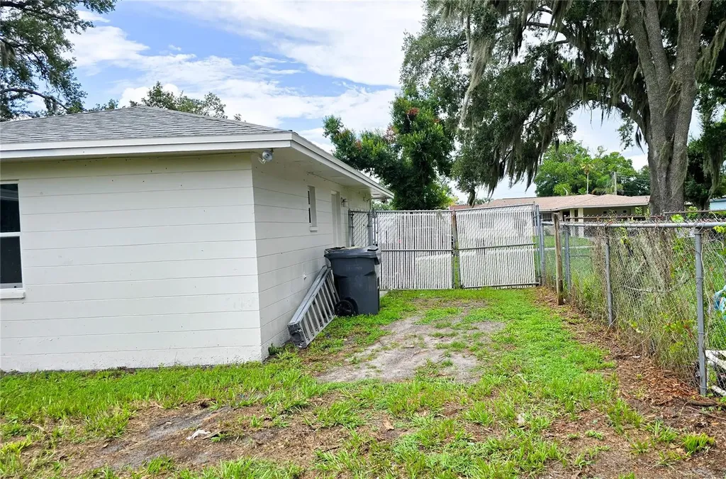 115 Padgett Place S Lakeland FL 33809