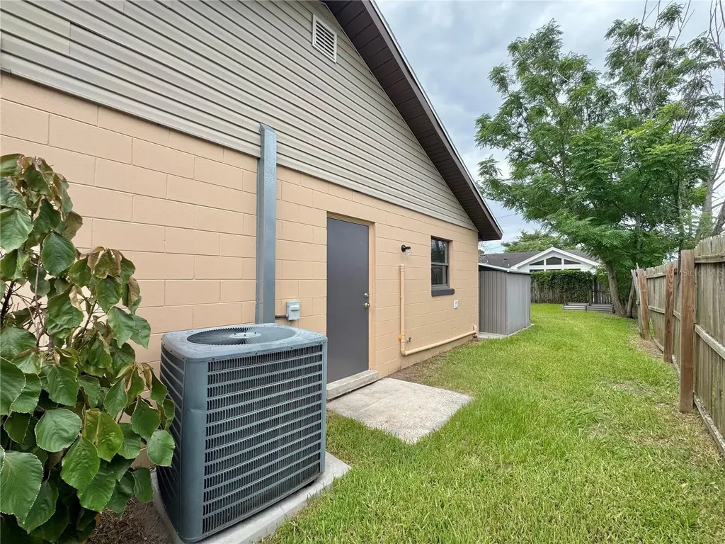 506 Thomas Avenue Winter Haven FL 33880