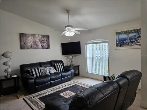 4943 Beckham Court North Port FL 34288
