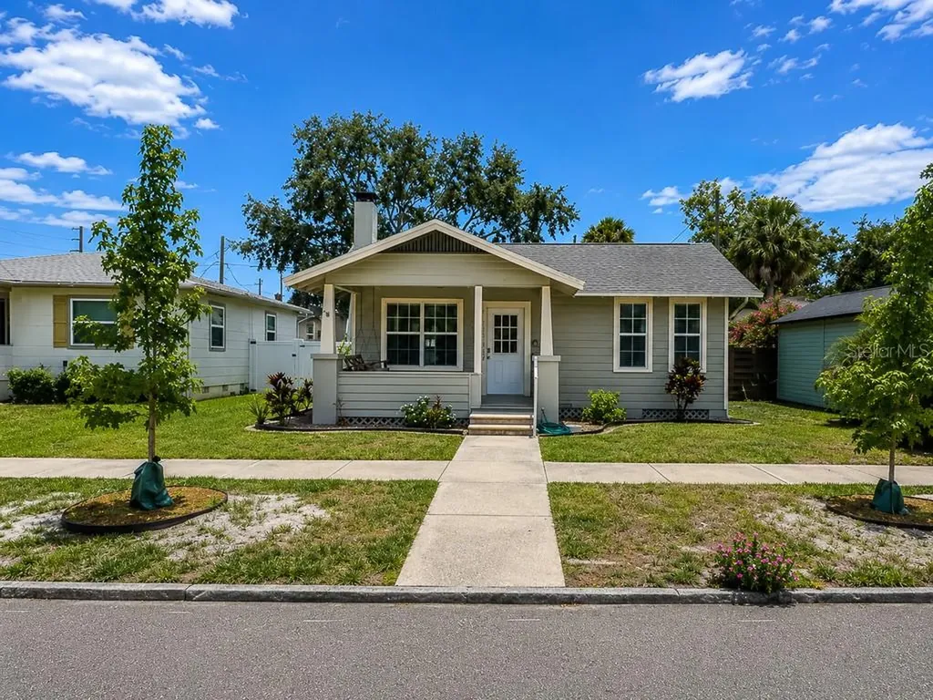2244 4th Avenue N St Petersburg FL 33713