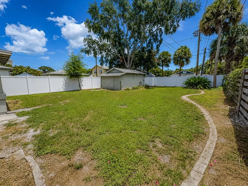 2244 4th Avenue N St Petersburg FL 33713