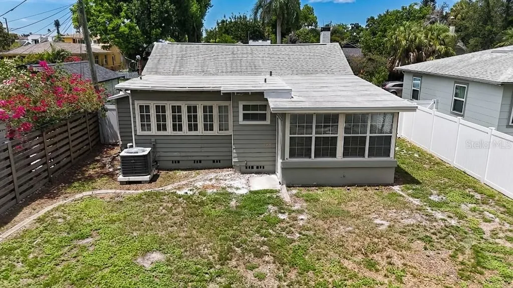 2244 4th Avenue N St Petersburg FL 33713