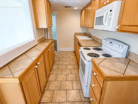 2244 4th Avenue N St Petersburg FL 33713