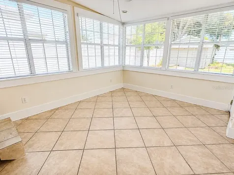 2244 4th Avenue N St Petersburg FL 33713