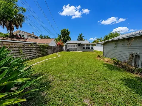 2244 4th Avenue N St Petersburg FL 33713
