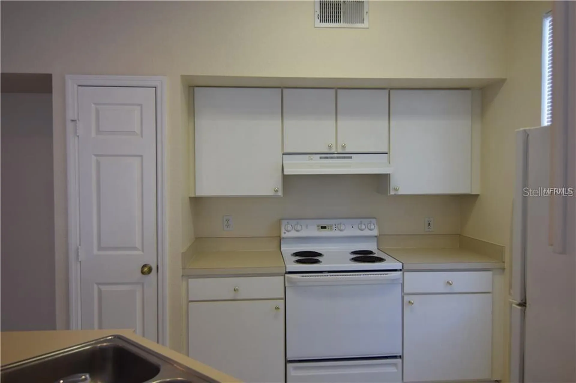 9640 Lake Chase Island Way Tampa FL 33626